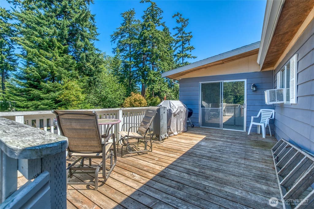 Photo of 82 Spruce Street, Orcas Island, WA 98245 (MLS # 2566687)