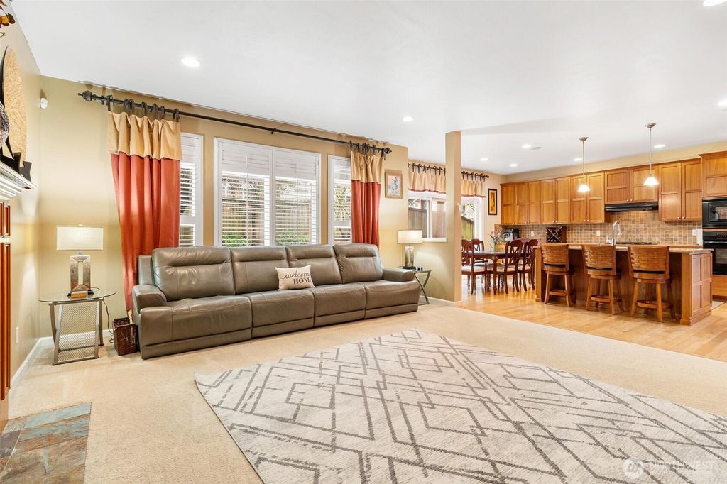 Photo of 14600 36th Avenue SE, Mill Creek, WA 98012 (MLS # 2499627)