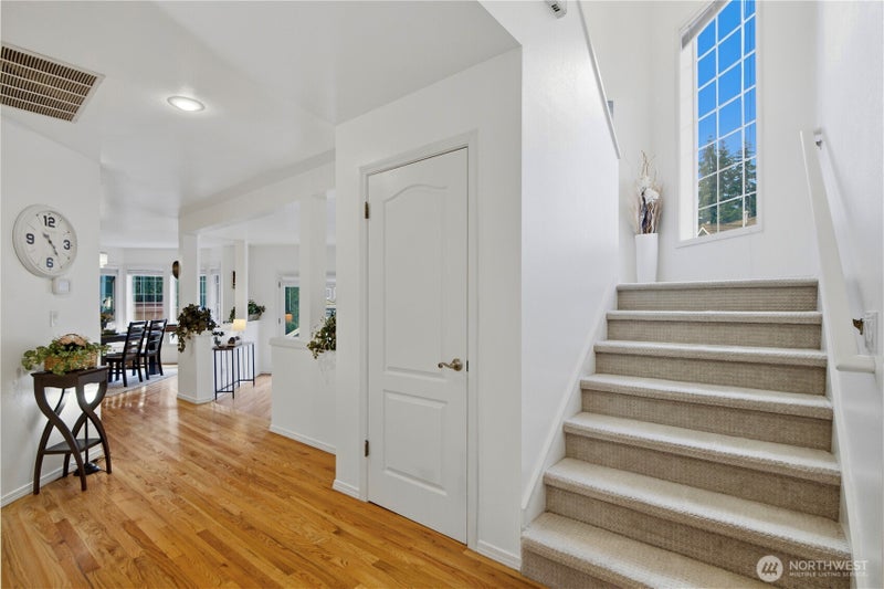 2000 Village Green Drive 26