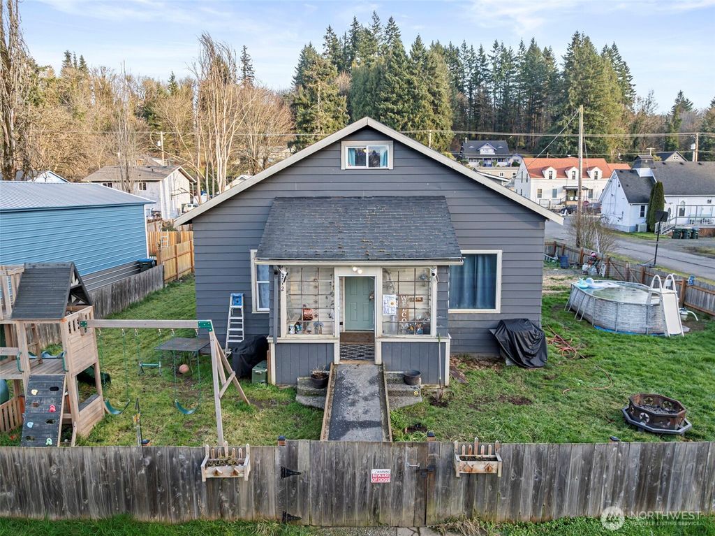 Photo of 312 SE Front Street, Winlock, WA 98596 (MLS # 2474551)