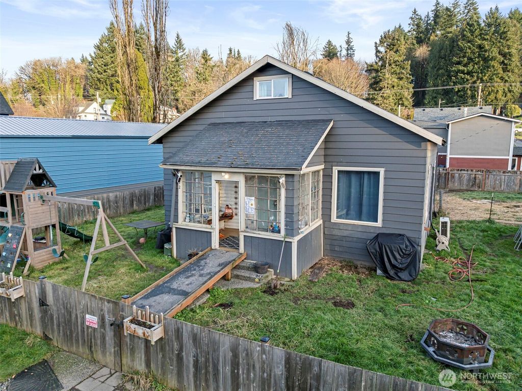 Photo of 312 SE Front Street, Winlock, WA 98596 (MLS # 2474551)