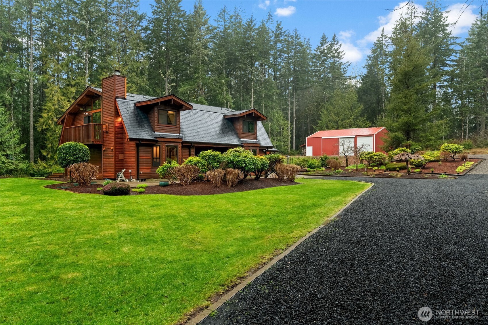 10116 136th Avenue NW