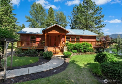 Photo of 1095 Wood Duck Road, Cle Elum, WA 98922 (MLS # 2542938)