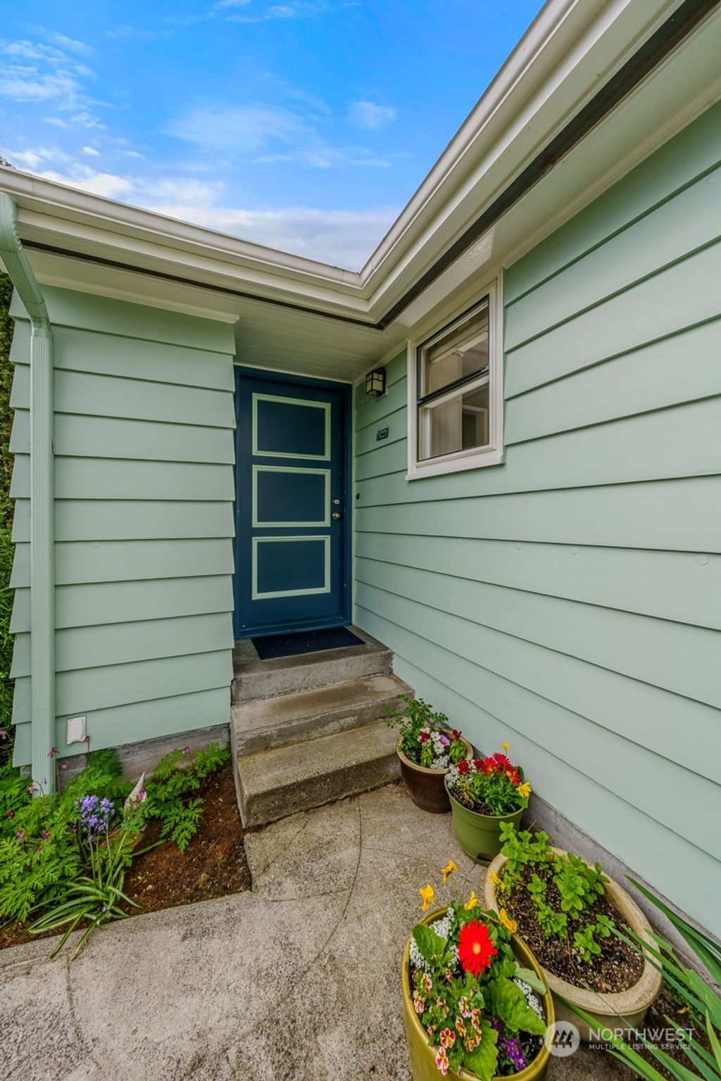 Photo of 11721 22nd Avenue NE, Seattle, WA 98125 (MLS # 2225877)