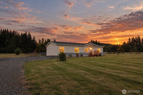 Photo of 163 Apple Tree Lane, Onalaska, WA 98570 (MLS # 2584962)
