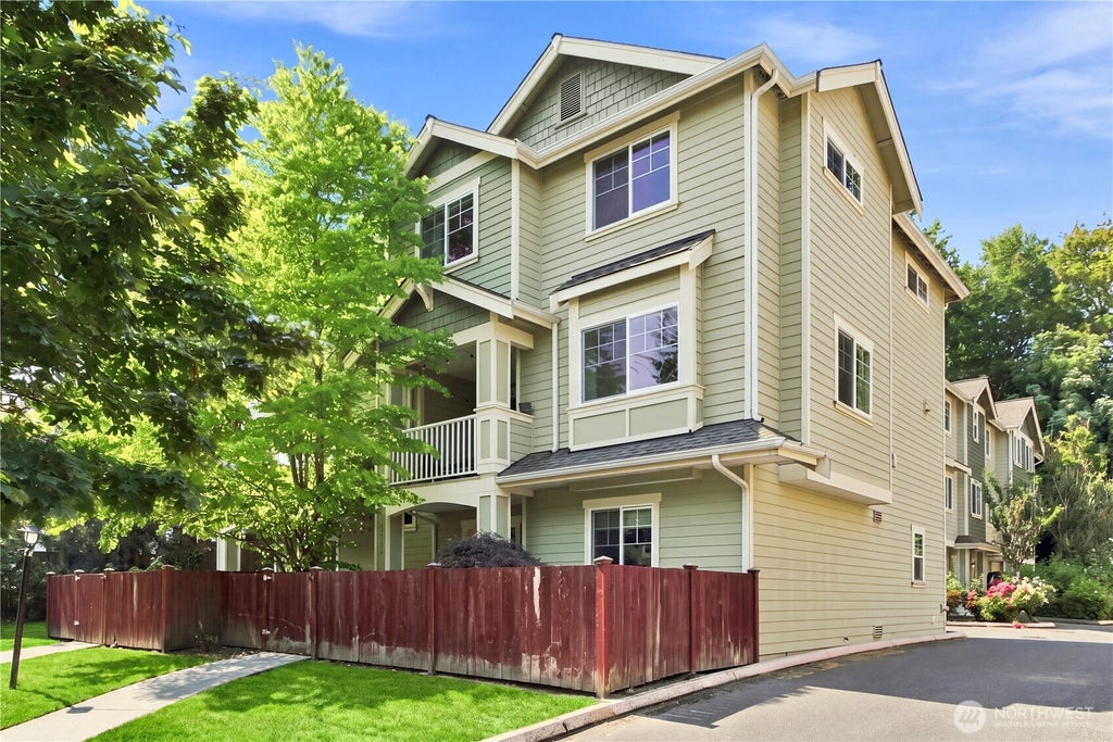 Photo of 21416 50th Avenue W #3, Mountlake Terrace, WA 98043 (MLS # 2572082)