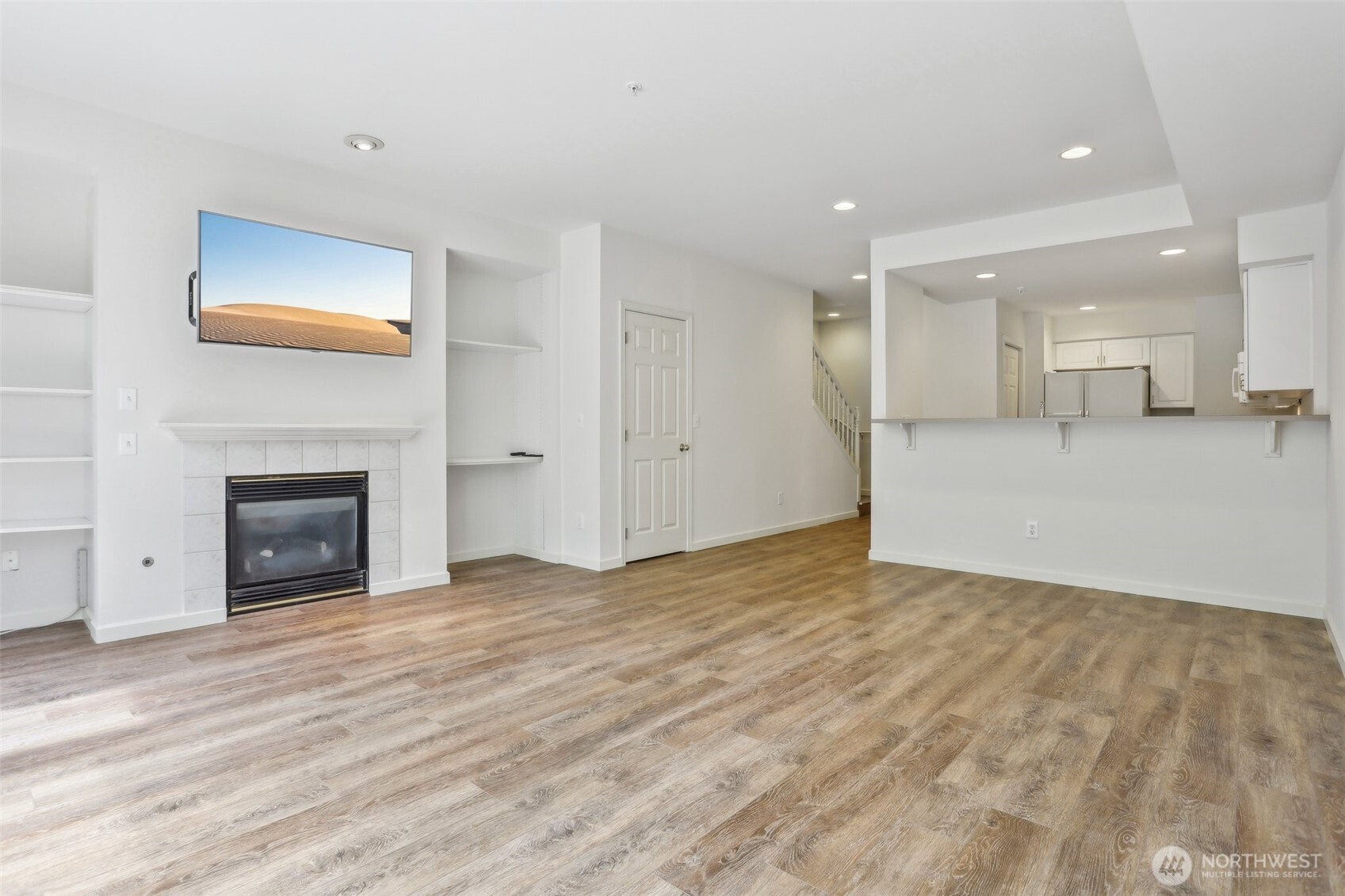 21616 9th Avenue SE C-105