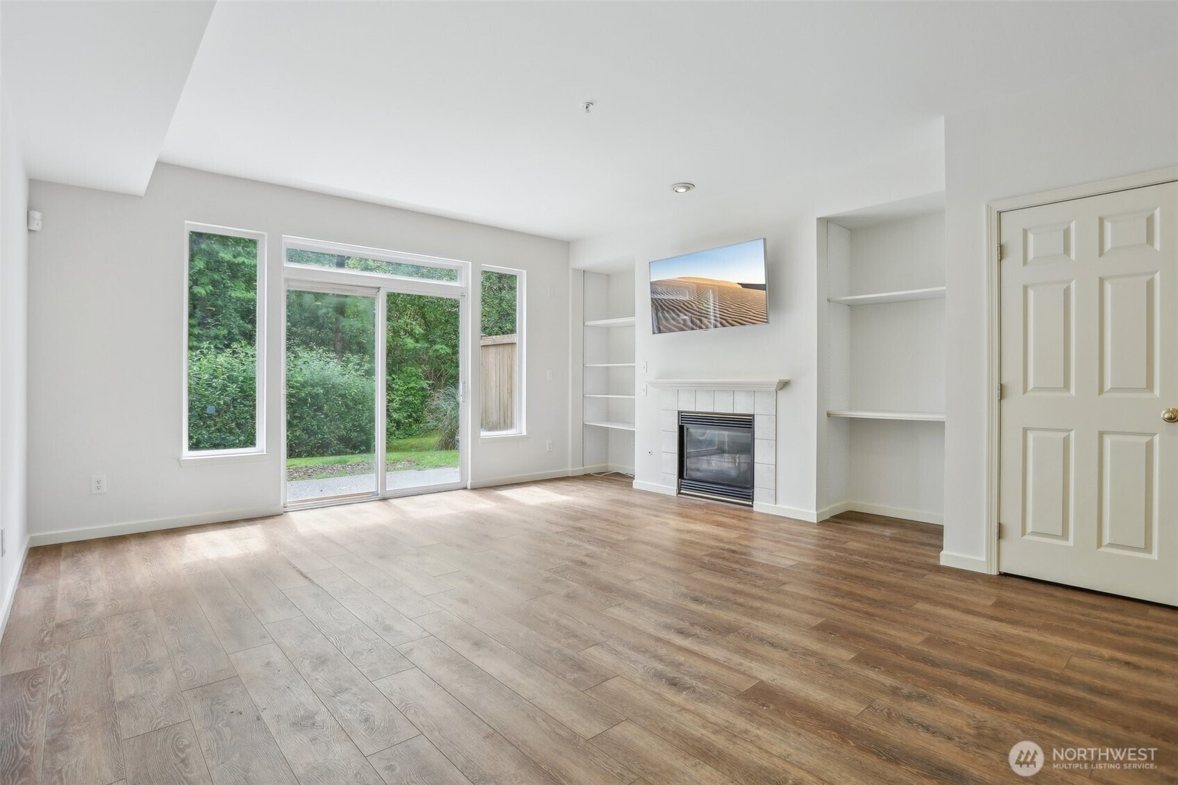 21616 9th Avenue SE C-105