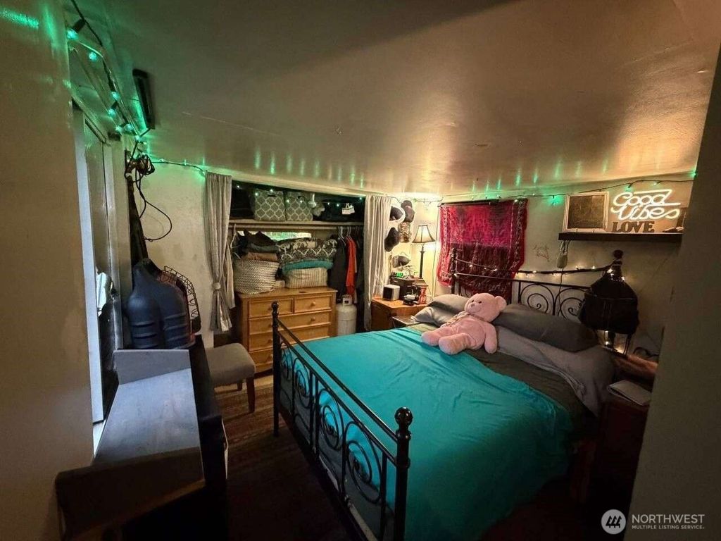 Photo of 23133 119th Avenue SE, Woodinville, WA 98077 (MLS # 2497119)