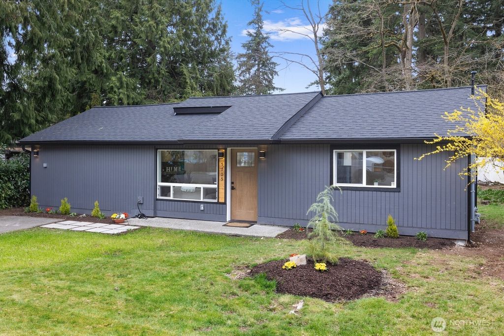 Photo of 5705 227th Street SW, Mountlake Terrace, WA 98043 (MLS # 2339351)