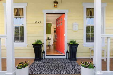 245 SE Bush Street Issaquah WA 98027