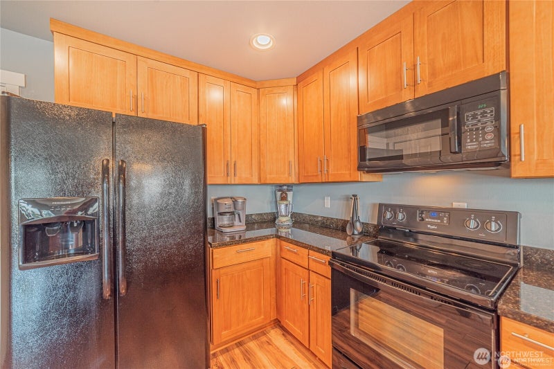 302 Desert Aire Drive SW A/B