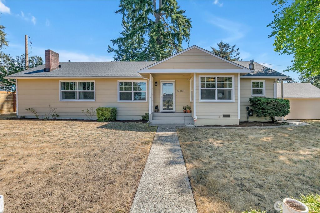 Photo of 36526 28th Avenue S, Federal Way, WA 98003 (MLS # 2424613)