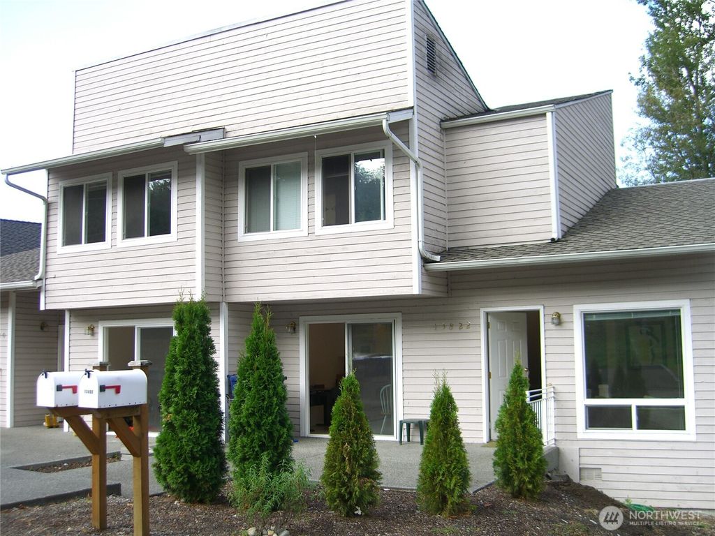 Photo of 13820 SE Newport Way Way, Bellevue, WA 98006 (MLS # 2469979)