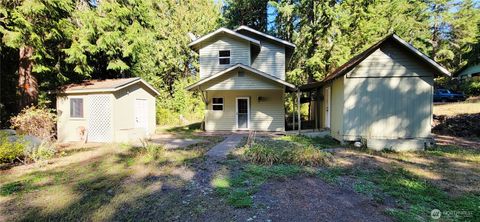 Photo of 91 N Hood View Place, Lilliwaup, WA 98555 (MLS # 2434454)