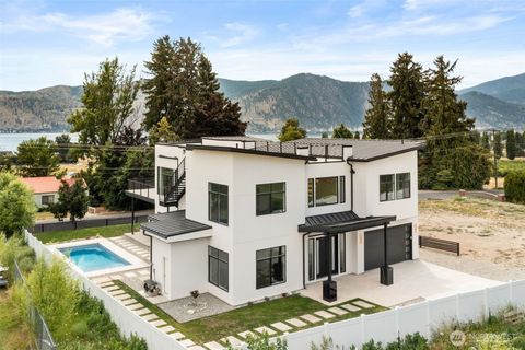 Photo of 83 Summerset BLVD Blvd, Manson, WA 98831 (MLS # 2436412)