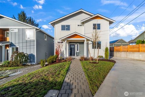 Photo of 3102 44th Avenue NE, Tacoma, WA 98422 (MLS # 2450812)