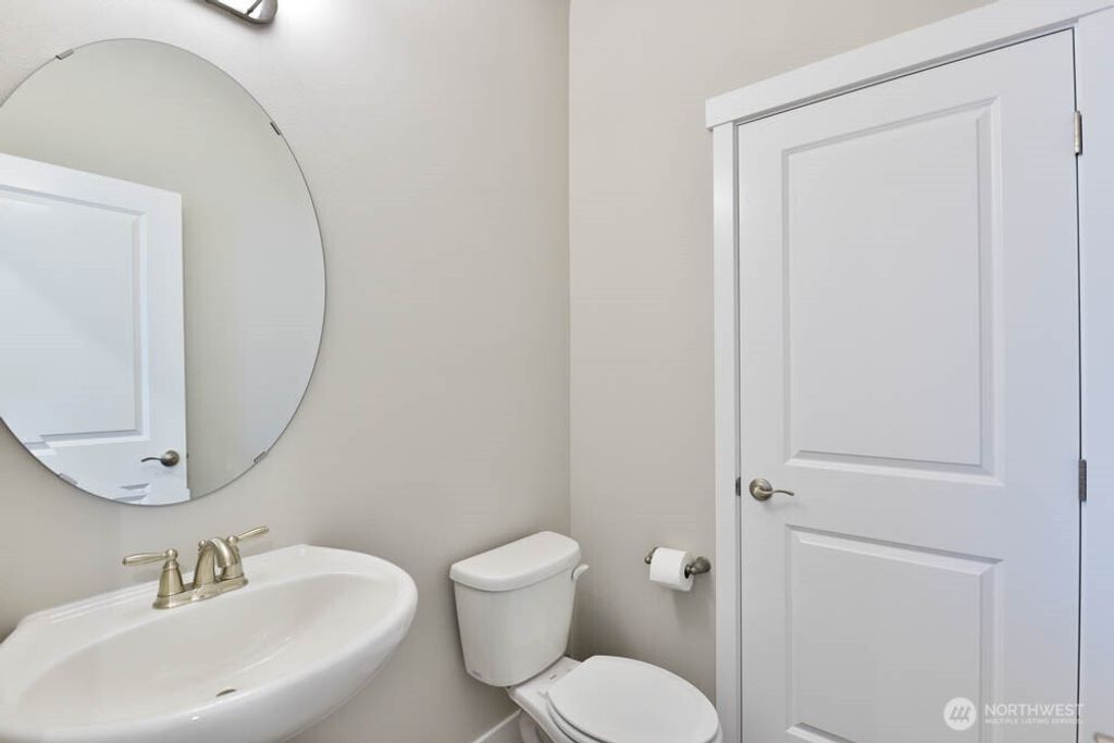 Photo of 8733 151st Street E, Puyallup, WA 98375 (MLS # 2513430)