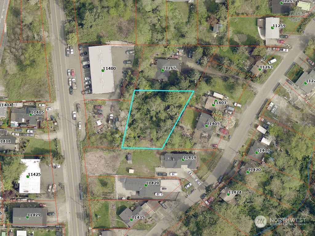 Photo of 114 XX Roseberg Avenue S, Burien, WA 98168 (MLS # 2260628)