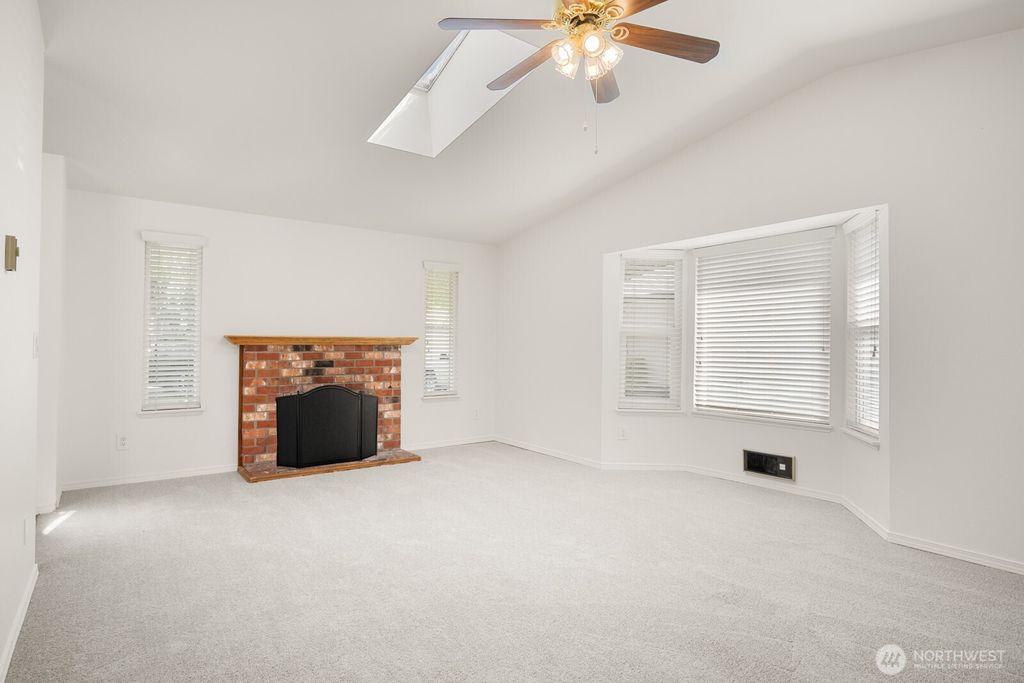 Photo of 26711 218th Avenue SE, Maple Valley, WA 98038 (MLS # 2511991)