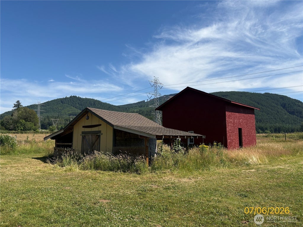 Photo of 34325 SE 263rd Place, Ravensdale, WA 98051 (MLS # 2551129)