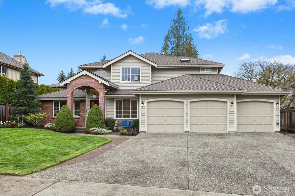 Photo of 23512 NE 19th Drive, Sammamish, WA 98074 (MLS # 2481966)