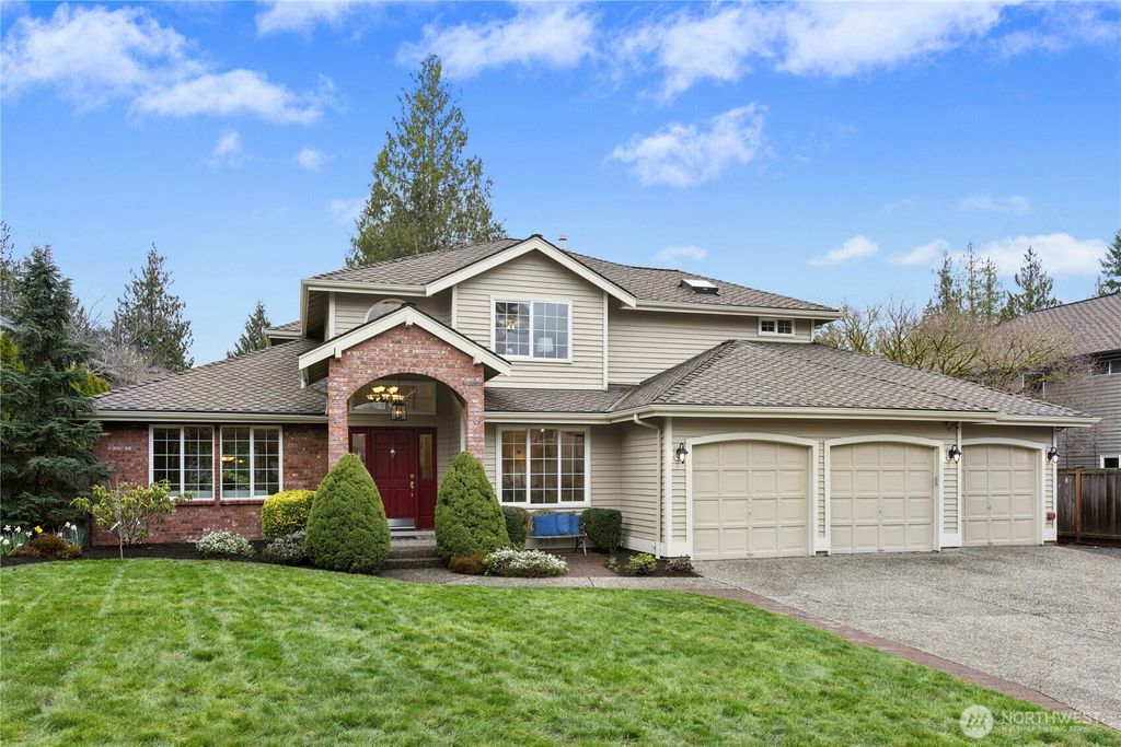 Photo of 23512 NE 19th Drive, Sammamish, WA 98074 (MLS # 2481966)