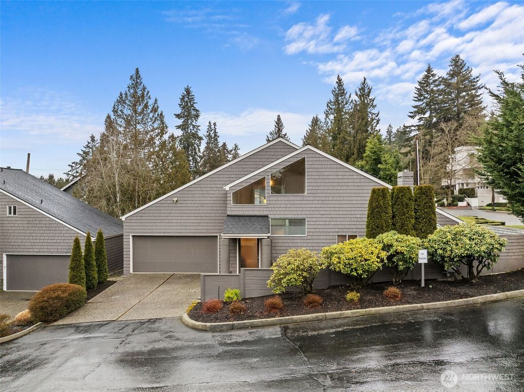 Photo of 611 Bellevue Way SE, Bellevue, WA 98004 (MLS # 2335702)