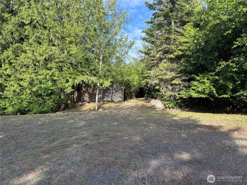 9999 Ferndale Dr
