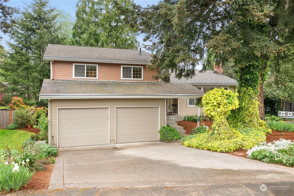 Photo of 14118 77th Avenue NE, Kirkland, WA 98034 (MLS # 2226331)