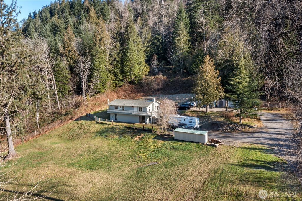 Photo of 31326 SE 360th Place, Enumclaw, WA 98022 (MLS # 2472156)