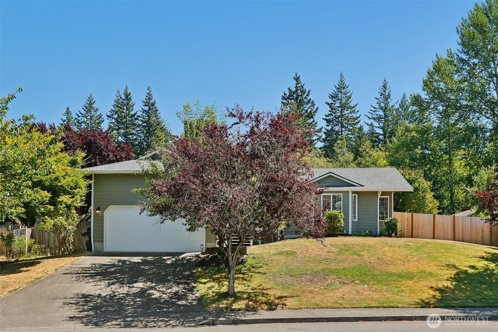 Photo of 5309 75th Avenue NE, Marysville, WA 98270 (MLS # 2408834)