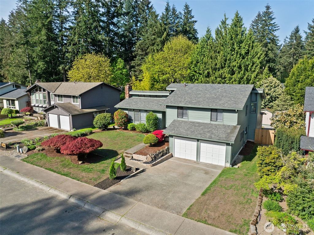Photo of 33759 31st Avenue SW, Federal Way, WA 98023 (MLS # 2366931)