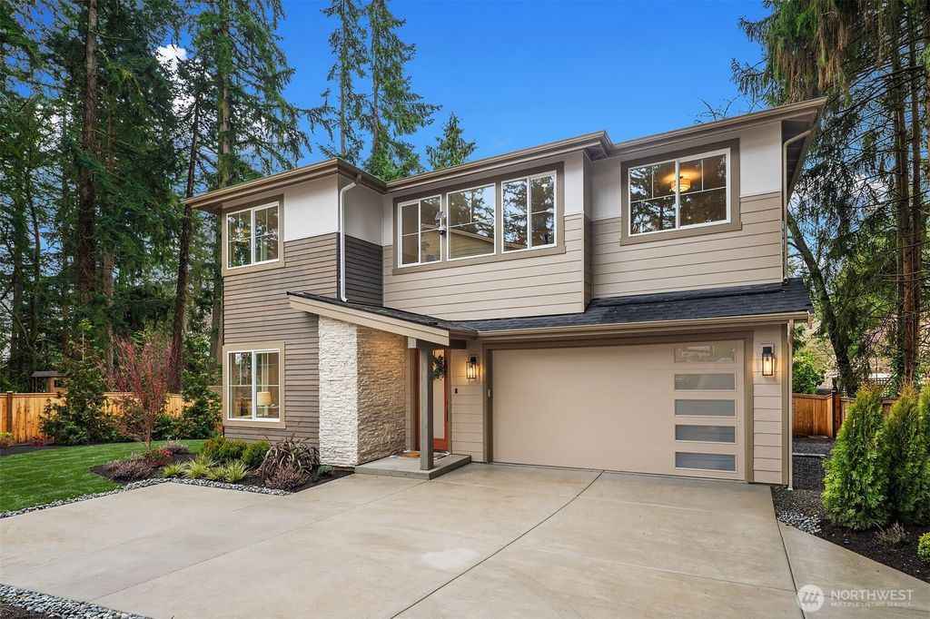 Photo of 12841 82nd Avenue NE, Kirkland, WA 98034 (MLS # 2493665)