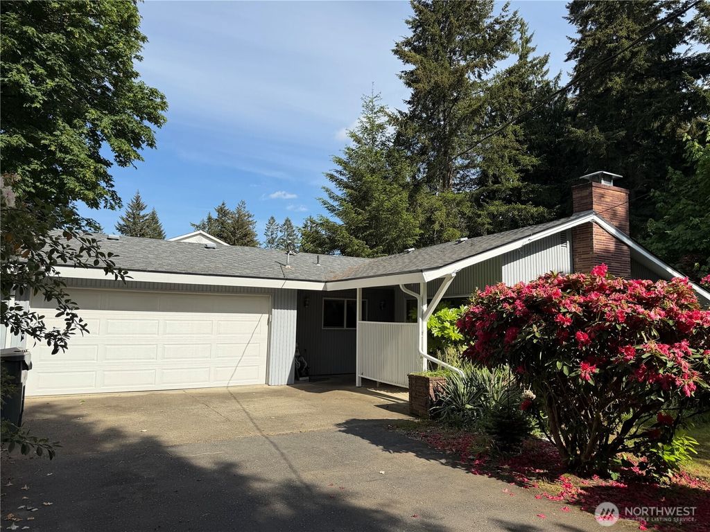 Photo of 1534 College Street NE, Olympia, WA 98516 (MLS # 2528554)