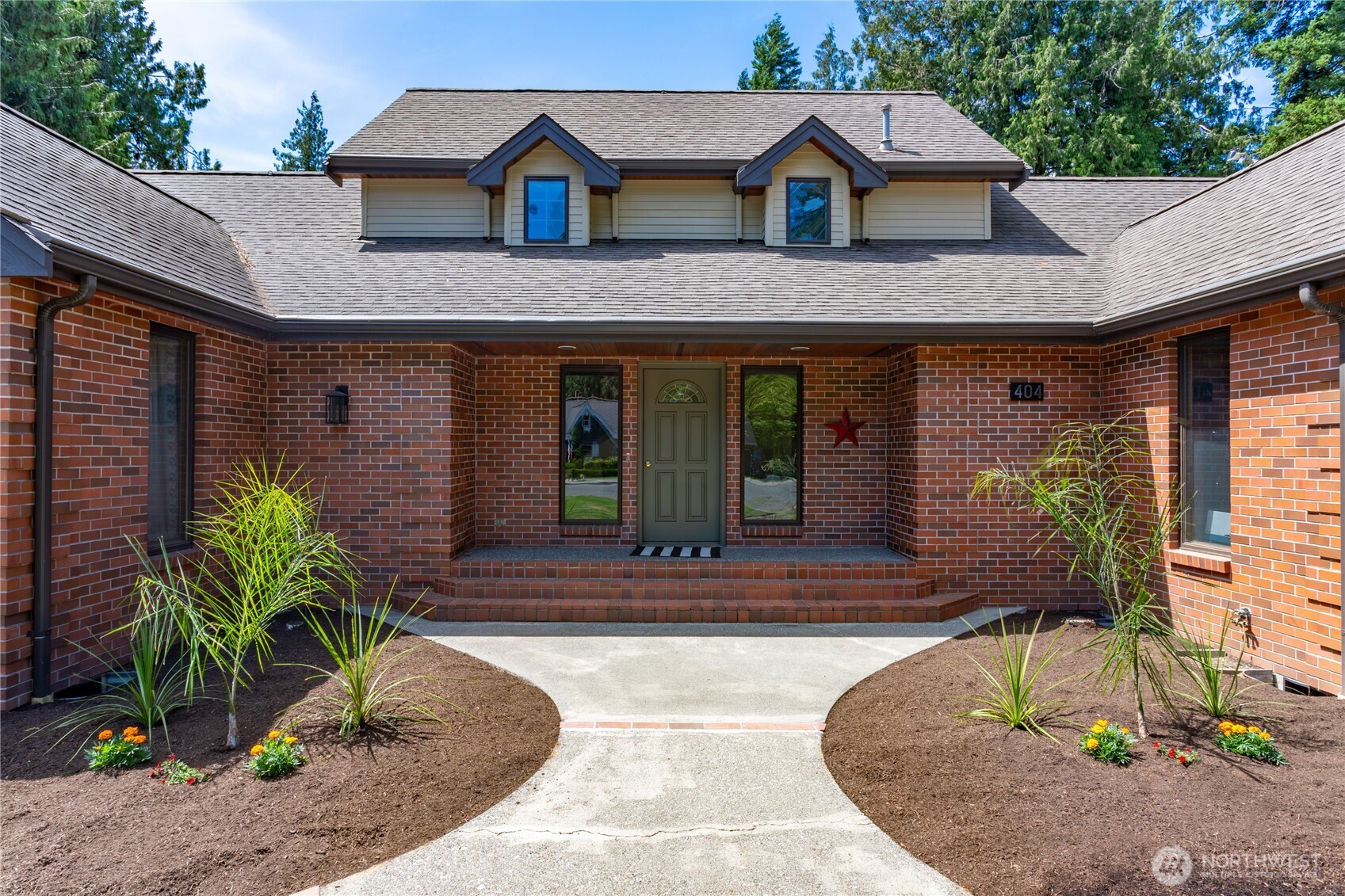 404 Wood Creek Drive