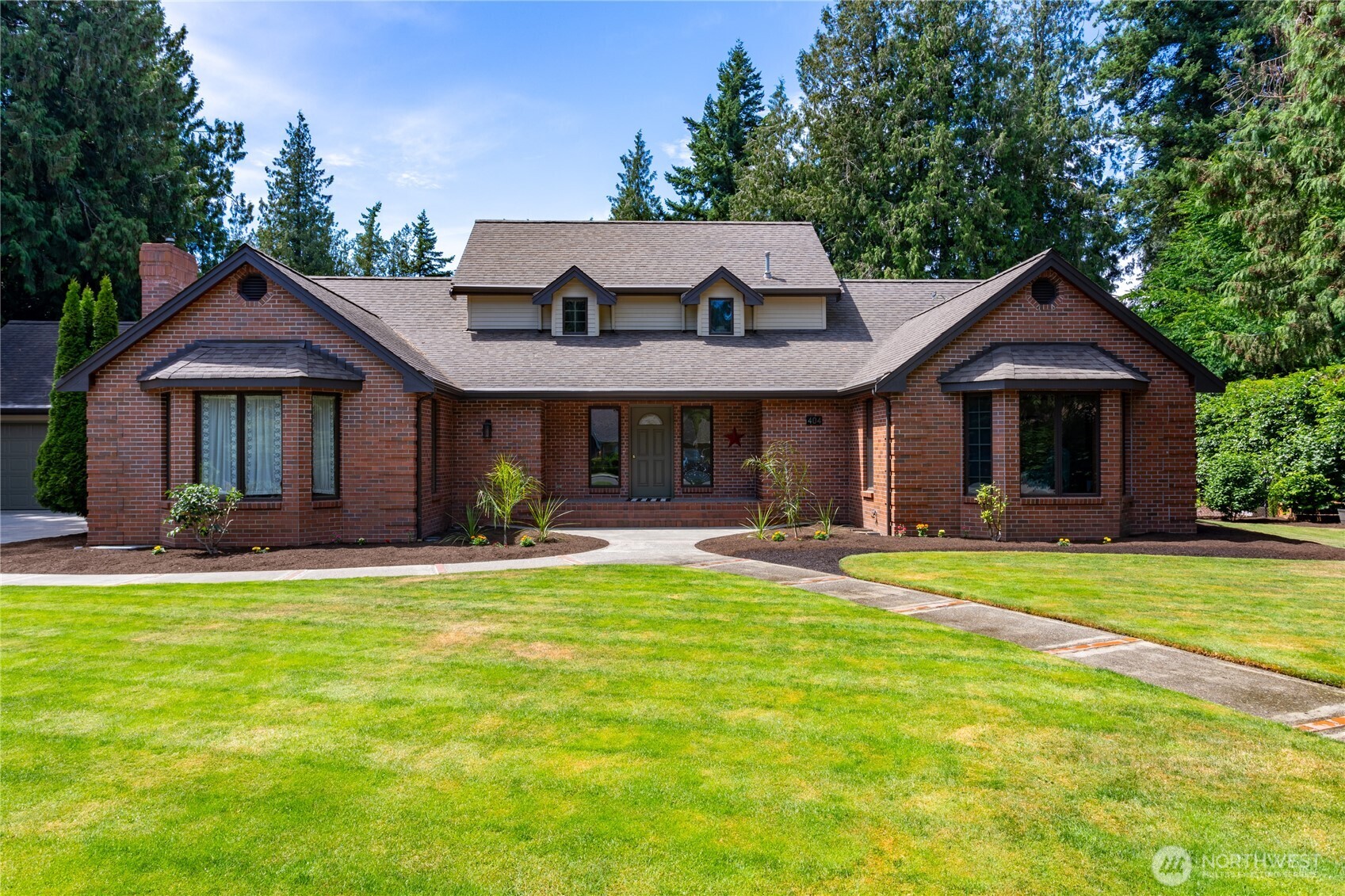 404 Wood Creek Drive