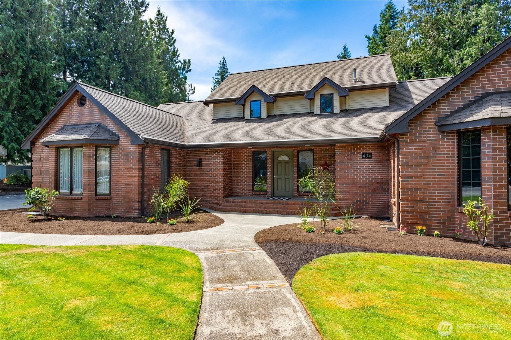 404 Wood Creek Drive