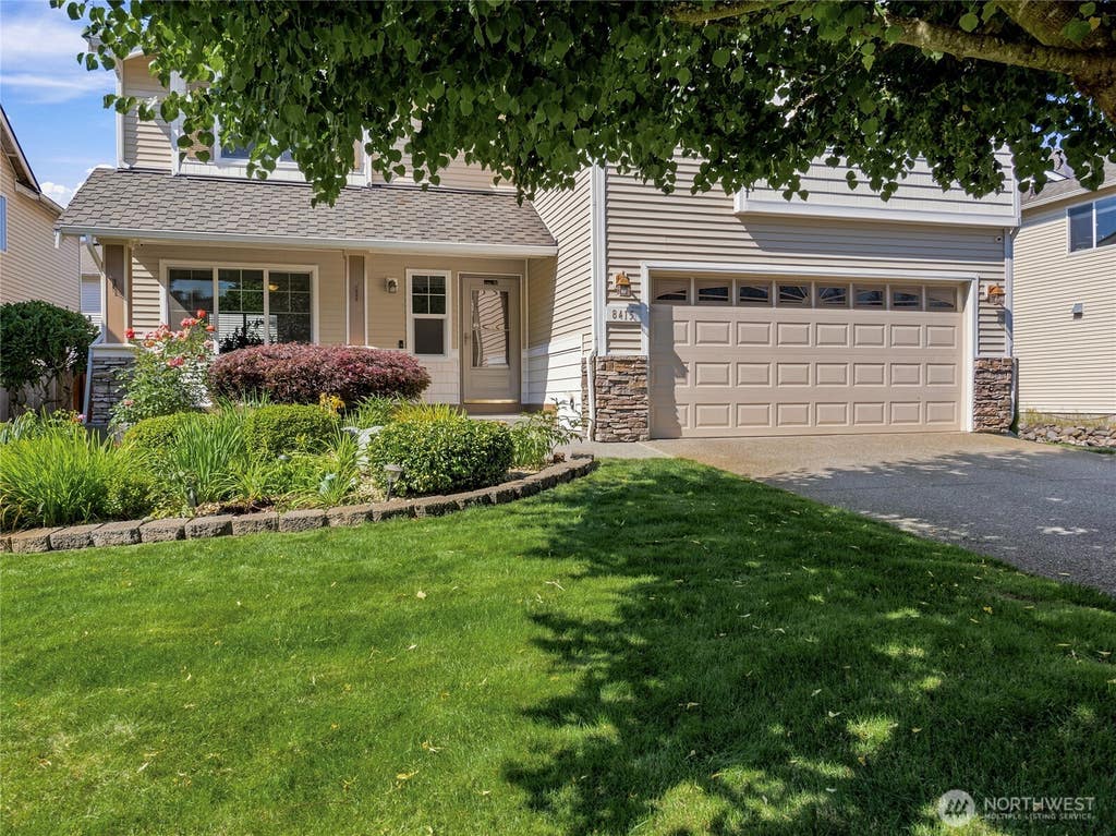 Photo of 8415 205th Street Ct E, Spanaway, WA 98387 (MLS # 2559302)