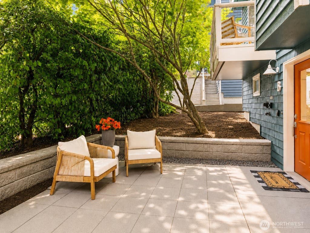 Photo of 3648 Francis Avenue N #B, Seattle, WA 98103 (MLS # 2567439)