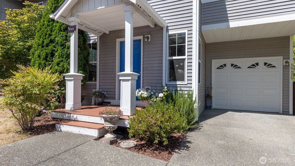 Photo of 10425 24th Street SE, Lake Stevens, WA 98258 (MLS # 2408215)