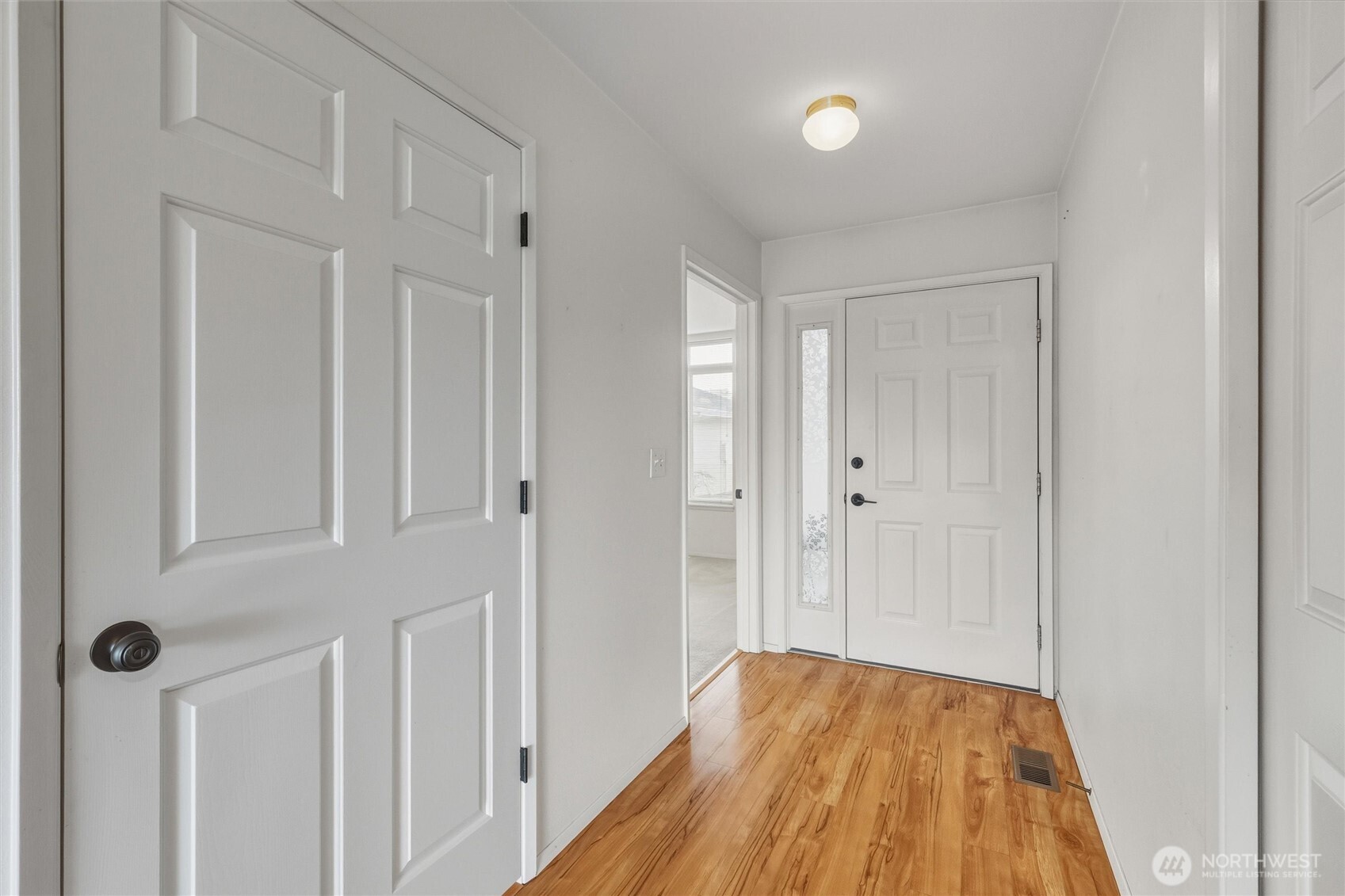 5010 Festival Boulevard 1B