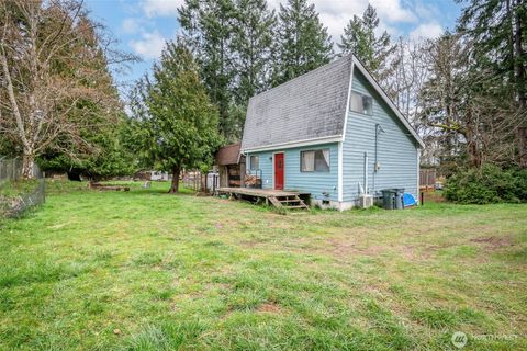 Photo of 406 E Madrona Boulevard NW, Lakebay, WA 98349 (MLS # 2463344)