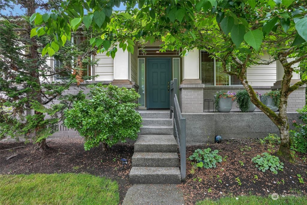 Photo of 23668 NE Twinberry Way, Redmond, WA 98053 (MLS # 2127100)