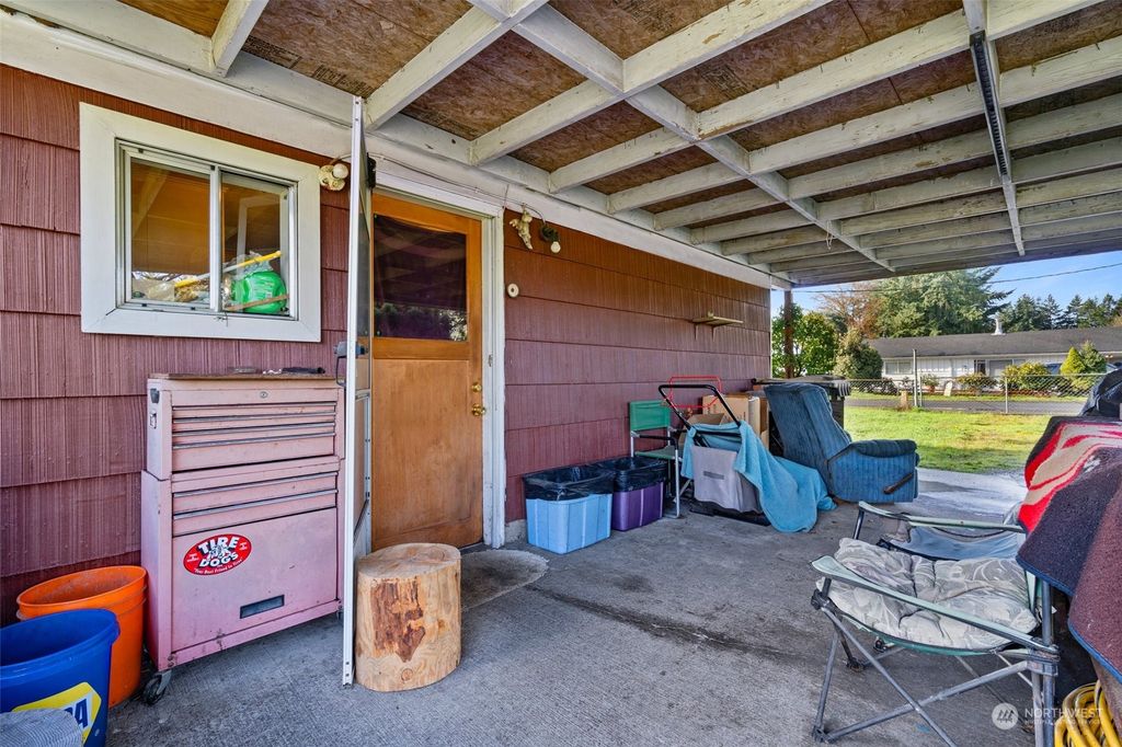 listing image 9365093449731189402