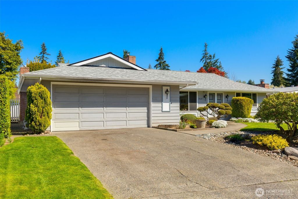 Photo of 14564 NE 4th Place, Bellevue, WA 98007 (MLS # 2359697)
