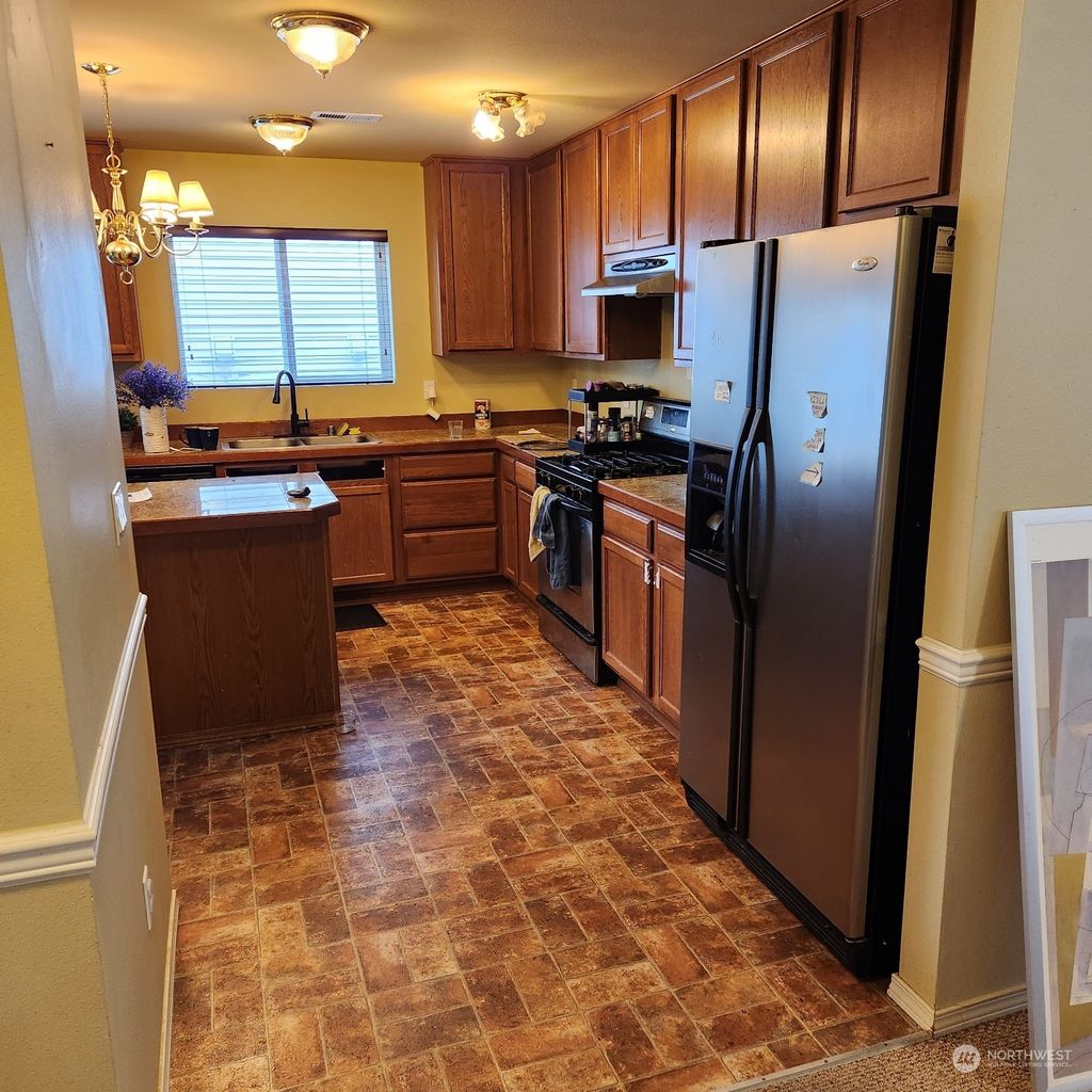 Photo of 6706 Quigley Avenue SE, Snoqualmie, WA 98065 (MLS # 2020643)