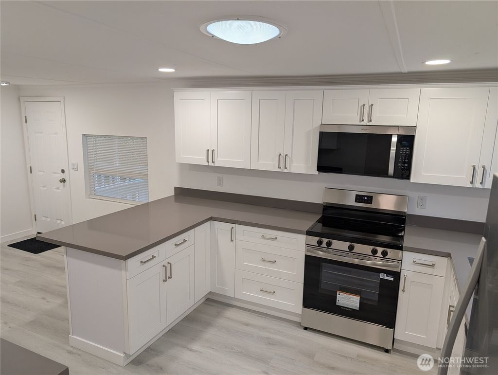 Photo of 9601 315th Avenue SE #23, Issaquah, WA 98027 (MLS # 2481983)