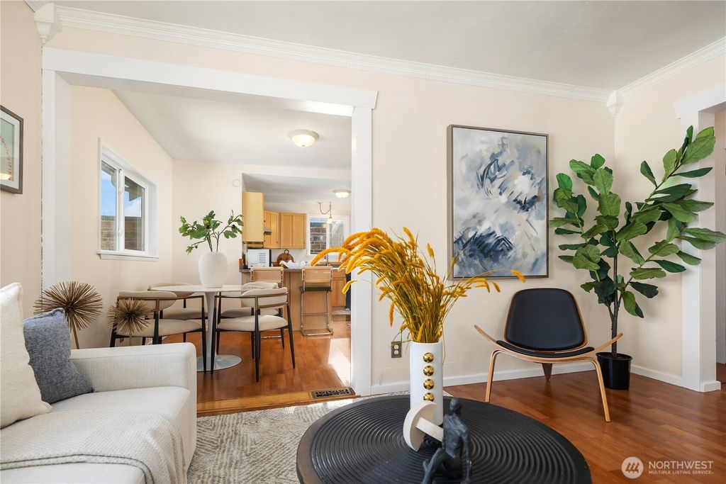 Photo of 151 77th Street N, Seattle, WA 98103 (MLS # 2454388)