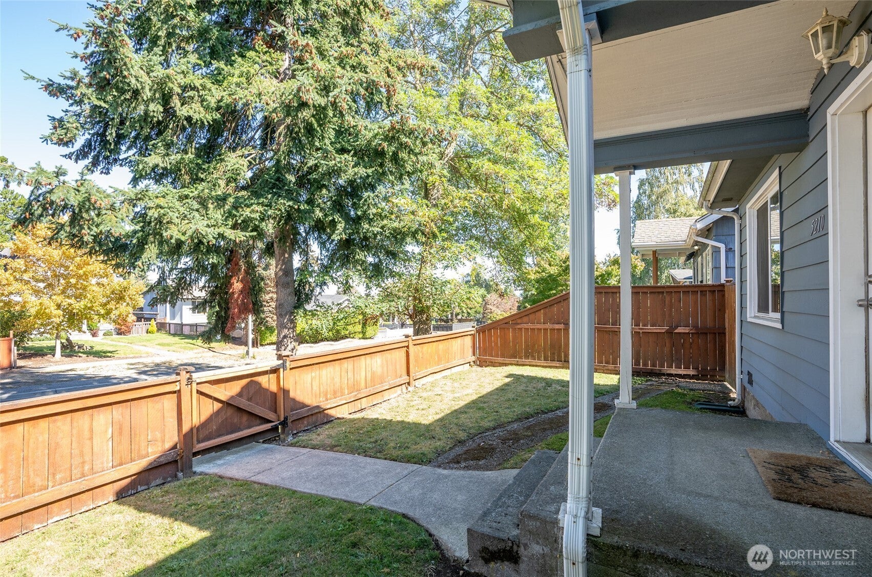 5210 N 46th Street
